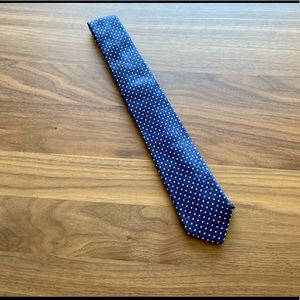 Like New❗️Modern Tommy Tie